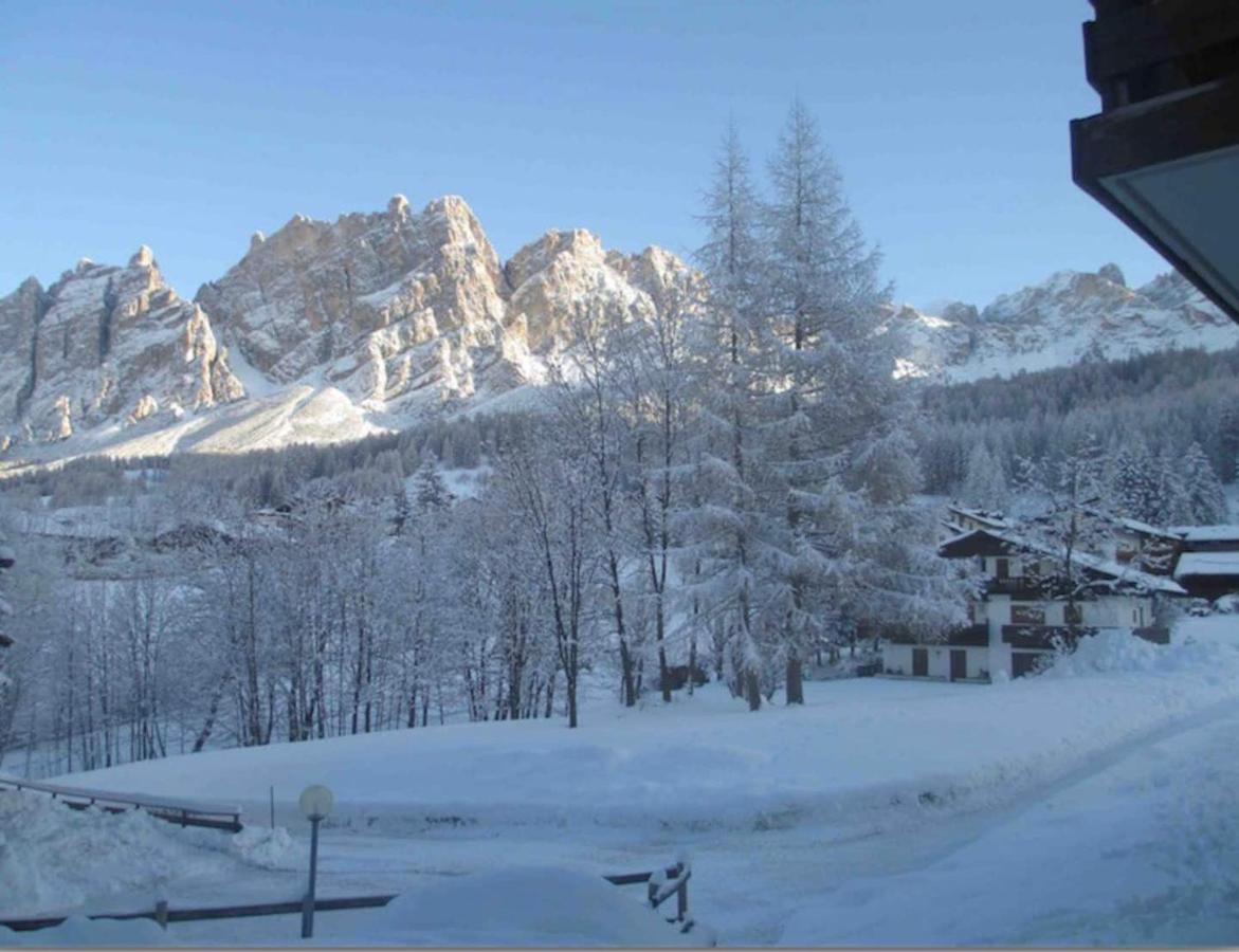 Luxury Panoramic 3Br Apt 2Min To Centre 5Min To Lifts Cortina dʼAmpezzo Exterior foto